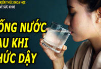 uong-nuoc-nhieu-ngay-sau-khi-ngu-day-khong-phai-luc-nao-cung-tot