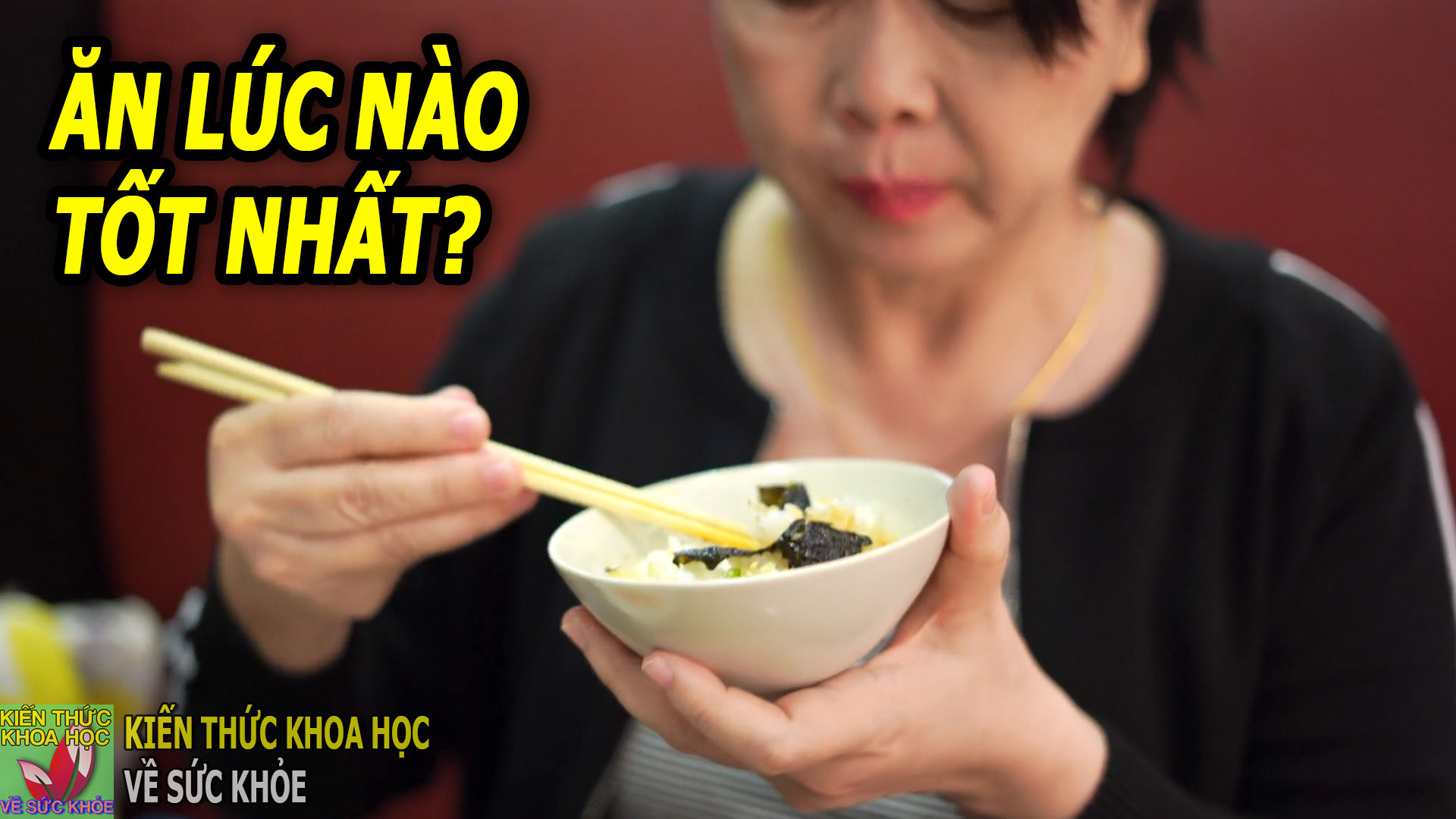 nen-an-sang-trua-toi-luc-may-gio-la-tot-nhat