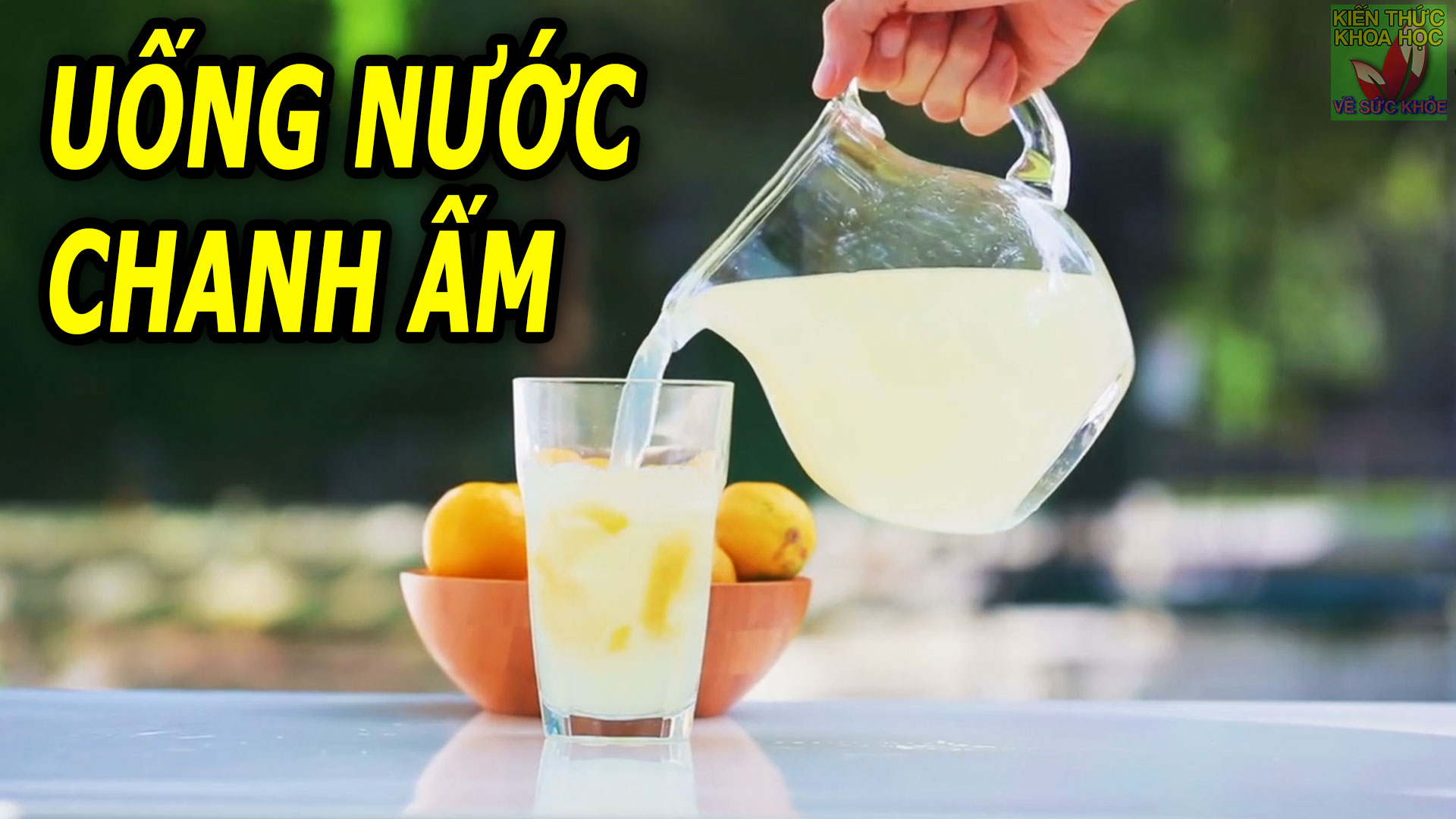 loi-ich-khi-uong-nuoc-chanh-am-vao-buoi-sang