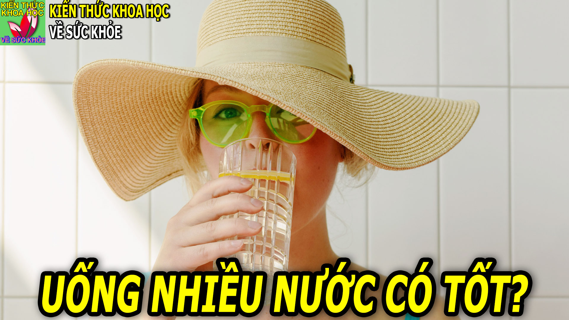 uong-nuoc-qua-nhieu-co-hai-khong